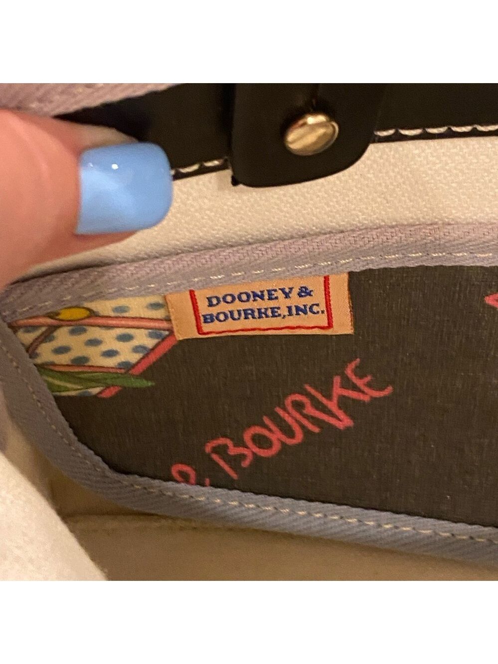 Vintage Y2K Dooney & Bourke Miami Beach Black & Multi Uncoated Bag & Wallet - Picture 11 of 16